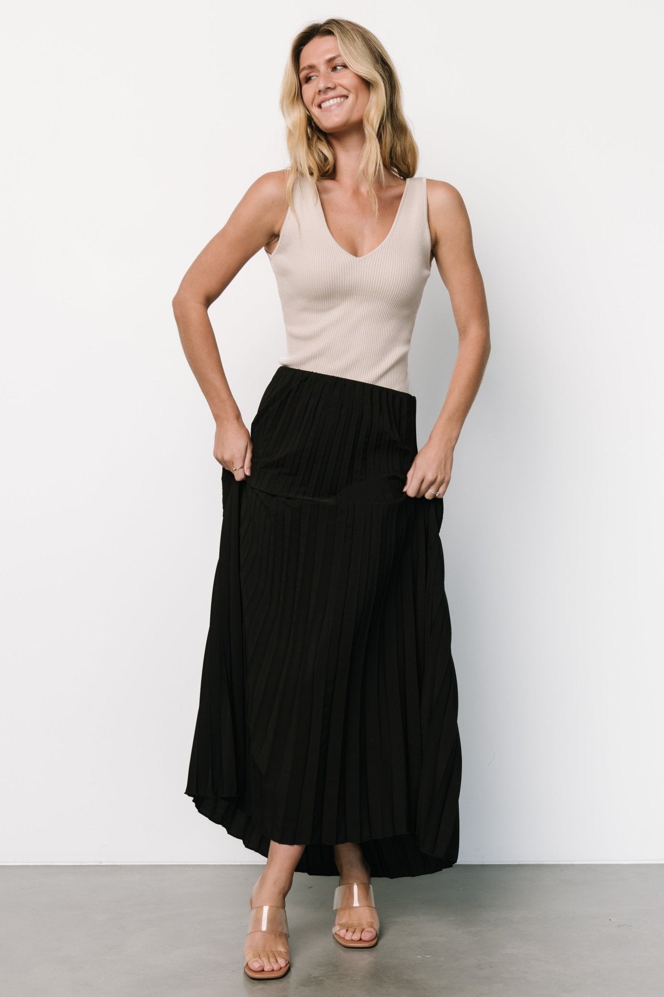 Vinny Pleated Maxi Skirt | Black