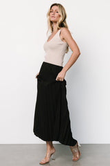 Vinny Pleated Maxi Skirt | Black